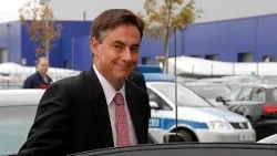 Επικεφαλής Επιτροπής Διεθνών Υποθέσεων ΕΚ: «Να μην εκτροχιαστεί η εμπορική συμφωνία ΗΠΑ - ΕΕ...