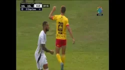 ¡Golazo! Marquense aprovecha un grave descuido de los cremas y pone el primero en el marcador