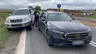 Łagiewniki. Toyota and Mercedes collision on route 8