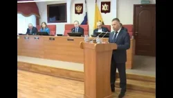 Губернатор Михаил Евраев отчитался перед областными парламентариями