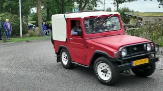 Oldtimer optocht Oranjefeest Nieuwleusen