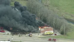 Massive fire at Smithville, Missouri, strip mall
