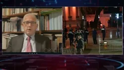 Profesori Ndreca: Protestat janë reagim i rinisë dhe qytetarëve ndaj sistemit