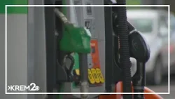 Водители в штате Вашингтон находят более дешевый бензин на землях коренных народов. Водители в штате Вашингтон находят более дешевый бензин на землях коренных народов.