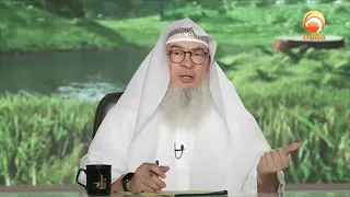 Talking Outside the Musalla During the Friday Khutbah Sheikh Assim Al Hakeem #hudatv