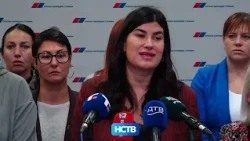 DINA VUČINIĆ NAKON JEZIVIH PRETNjI BLOKADERA: Pretili su mi smrću dok sam išla po dete u školu!