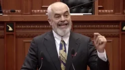 Shpërthen Elisa: Rama rri!/ Trakti i Spiropalit mes protestës. Kërkon rotacion