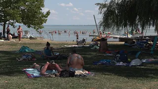 Bevált az ingyenesség a Helikon strandon