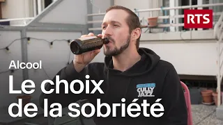 Ils ont arrêté de boire et ne veulent plus revenir en arrière | RTS