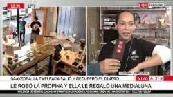 SAAVEDRA: LE ROBÓ LA PROPINA Y ELLA LE REGALÓ UNA MEDIALUNA