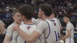 Команда Folsom Bulldogs потерпела поражение в упорной борьбе в матче чемпионата штата CIF D1.