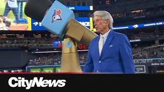 Buck Martinez reflects on career as he's inducted into Blue Jays Hall of Excellence
