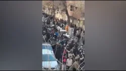 მასობრივი პროტესტი ირანში - ძალოვანების საპასუხოდ პროტესტის მონაწილეები წინააღმდეგობას არ წყვეტენ მასობრივი პროტესტი ირანში - ძალოვანების საპასუხოდ პროტესტის მონაწილეები წინააღმდეგობას არ წყვეტენ