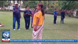 Clara Bello coloca bandas a candidatas a Embajadora del Café 2026 en Atoyac