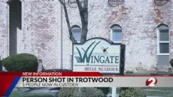 В Тротвуде ранен человек в результате стрельбы; 3 человека задержаны. В Тротвуде ранен человек в результате стрельбы; 3 человека задержаны.