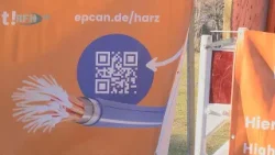 Schnelles Internet bis an die Haustür - Spatenstich für Glasfaserausbau in Langenstein - RFH aktuell Schnelles Internet bis an die Haustür - Spatenstich für Glasfaserausbau in Langenstein - RFH aktuell