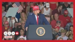Felfüggesztette Donald Trump az Oroszország elleni átfogó szankciós csomagot