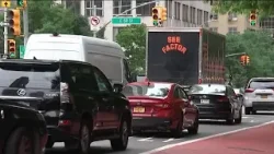 Legisladores buscan frenar el plan de peaje por congestión en NYC