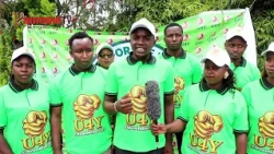 Gikundi kimwe kia mbeu njithi kuona ikinya ria kumarehe hamwe