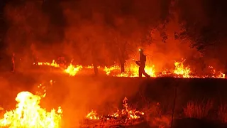 The Cube: Los fuegos en España desatan bulos sobre el corte de fondos y las plantas solares