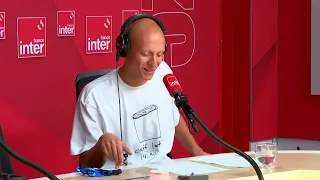 Léandre Villemaine thinks he's funny - The residents of "Grand bien vous fasse"