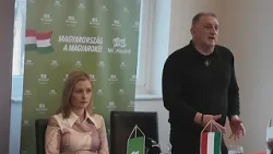 Dúró Dóra lakossági fórum