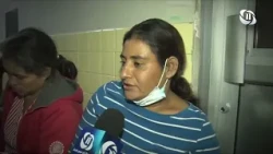 “Es un desorden tremendo, no se soporta”, critica hondureño que espera atención médica.