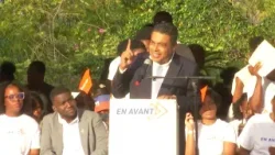 Pati politik "En Avant" klotire premye kongrè nasyonal yo sou tèm "Jeunesse renouveau" Pati politik "En Avant" klotire premye kongrè nasyonal yo sou tèm "Jeunesse renouveau"