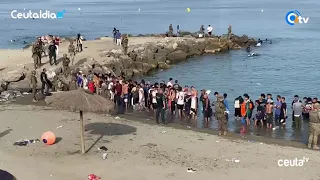 La Legión se despliega en la playa del Tarajal para impedir el acceso mientras continúan las salidas
