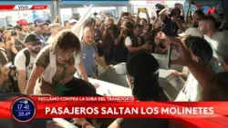"Molinetazo" en las principales estaciones de tren y subte contra el aumento de los boletos