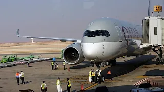 Fiamme e fumo all'aeroporto di Riad, Houthi: non siamo in guerra con l'Italia