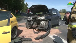 Nowizna: Three-vehicle collision