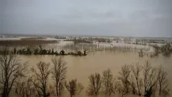 Γαλλία: Πρωτοφανής κατάσταση συναγερμού λόγω κακοκαιρίας