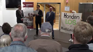 800 signatures for the dogs of Hoekelum