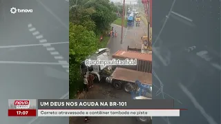 Jackknifed semi-truck and overturned container cause traffic chaos on BR-101