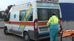 Scaricato da un'auto al Pronto Soccorso in gravi condizioni: muore un 59enne. Indaga la Polizia