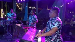 Familias despiden las vacaciones de semana santa con concierto bailable en puerto Salvador Allende