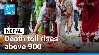 Nepal starts burying its dead as search for over 4,200 missing continues • FRANCE 24 English