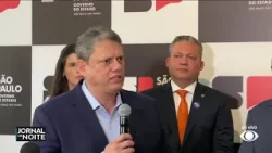 Tarcísio de Freitas adia visita a Jair Bolsonaro na Papudinha