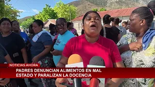 Parents protest spoiled school lunches and halt classes