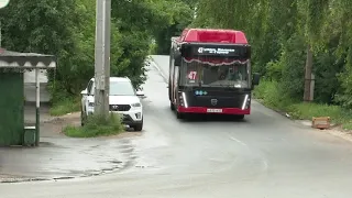 On schedule and running late: Early results of the city bus service