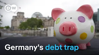 How risky is the German government's borrowing spree? | DW News