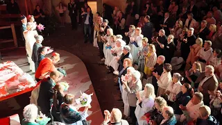 Wachaufestspiele: Standing Ovations für  "Carmen darf nicht platzen"