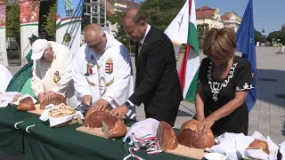 Ha Szent István ma köztünk járna, zöld korona lenne a fején
