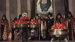 Հանրապետական մաղթանք և Նռնօրհնեք տարեմուտի գիշերը Հանրապետական մաղթանք և Նռնօրհնեք տարեմուտի գիշերը