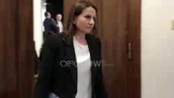 Nga “Plumbi i Artë” tek Bashkia e Tiranës, caktohet gjyqtarja që do shqyrtojë dosjen e Veliajt Nga “Plumbi i Artë” tek Bashkia e Tiranës, caktohet gjyqtarja që do shqyrtojë dosjen e Veliajt